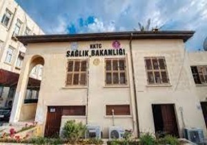 KKTC Salk Bakanl, ev karantinas  kriterlerini  yeniden duyurdu